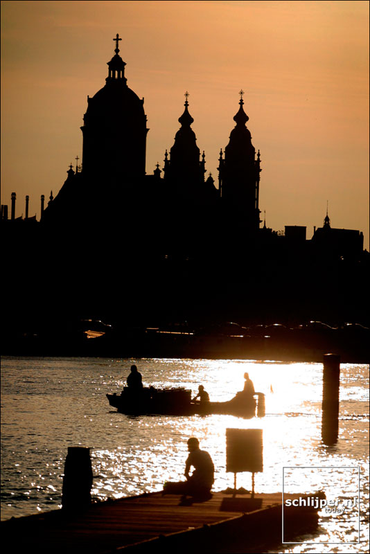 Nederland, Amsterdam, 16 mei 2002