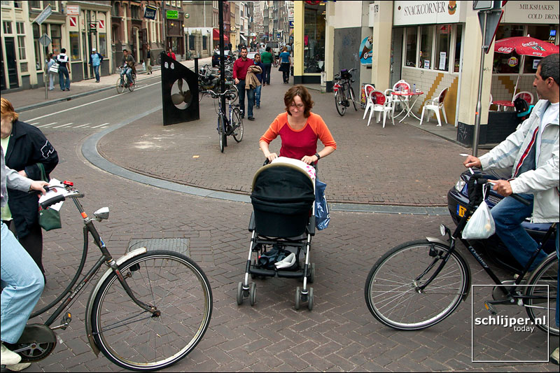 Nederland, Amsterdam, 25 april 2003