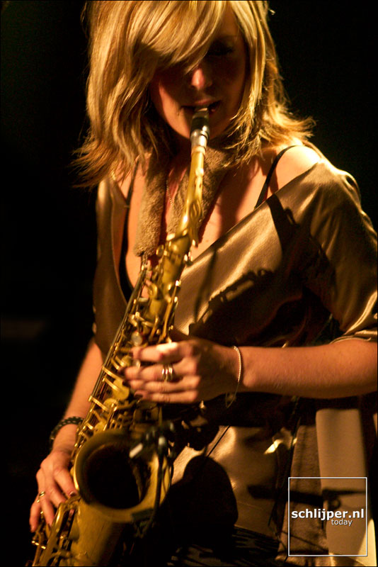 Nederland, Amsterdam, 28 april 2003