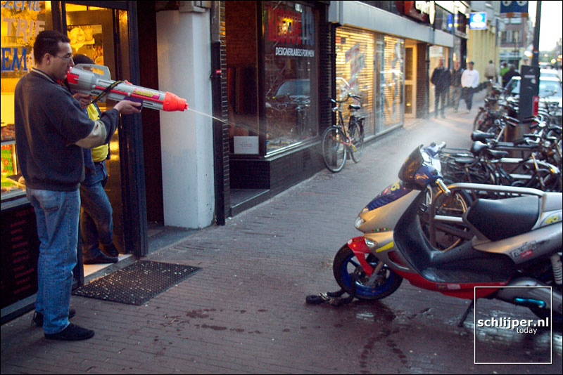 Nederland, Amsterdam, 6 mei 2003