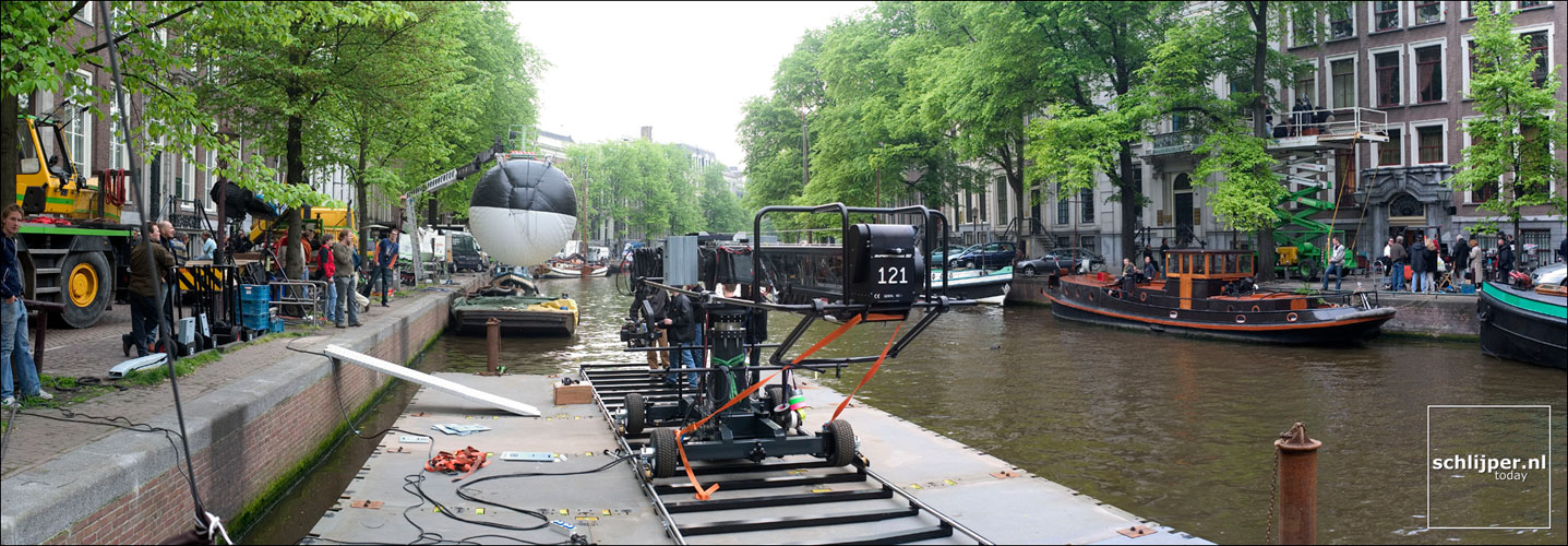 Nederland, Amsterdam, 9 mei 2004