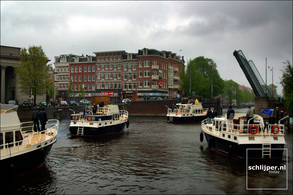 Nederland, Amsterdam, 5 mei 2002