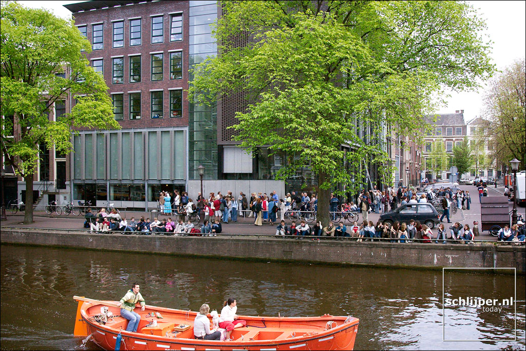 Nederland, Amsterdam, 8 mei 2003