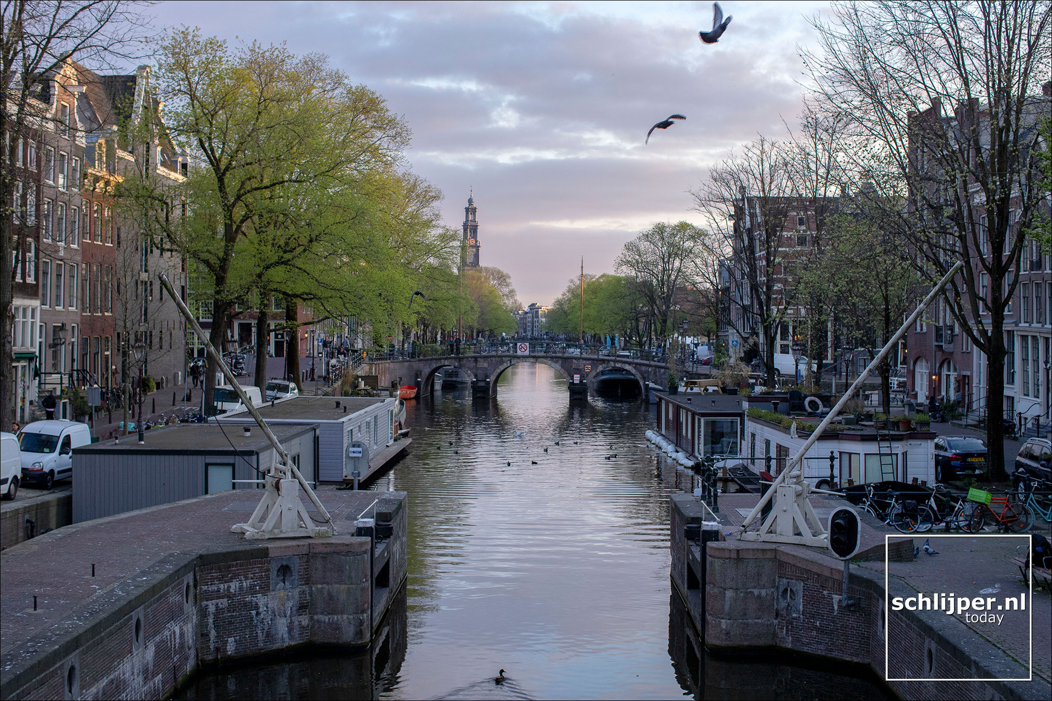 Nederland, Amsterdam, 14 april 2020