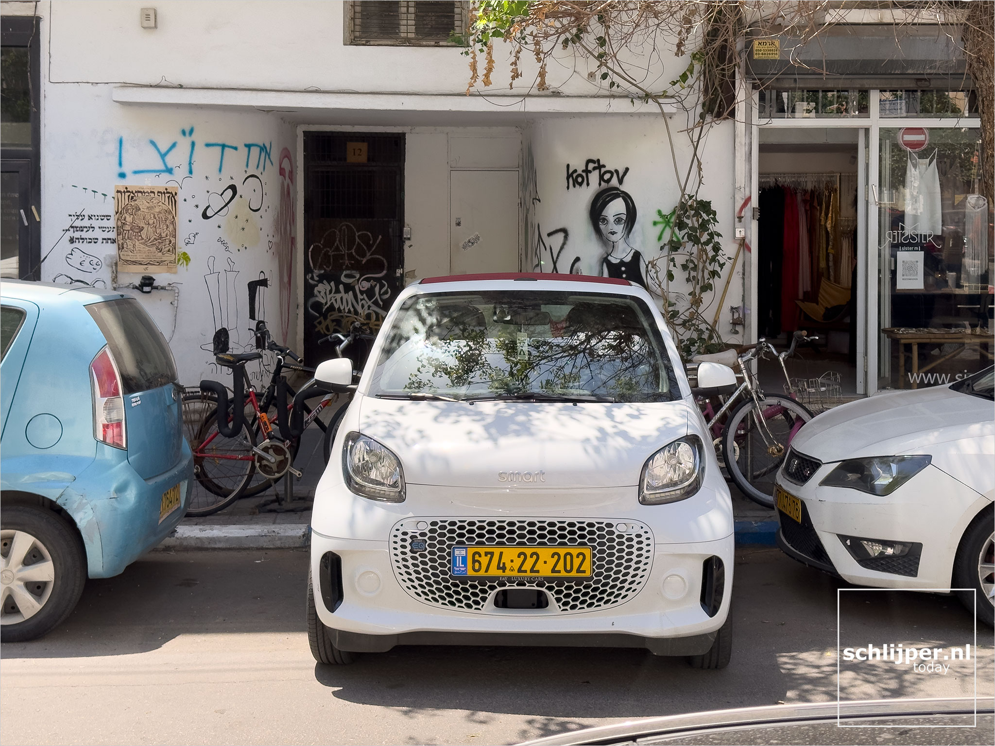 Israel, Tel Aviv, April 25, 2025