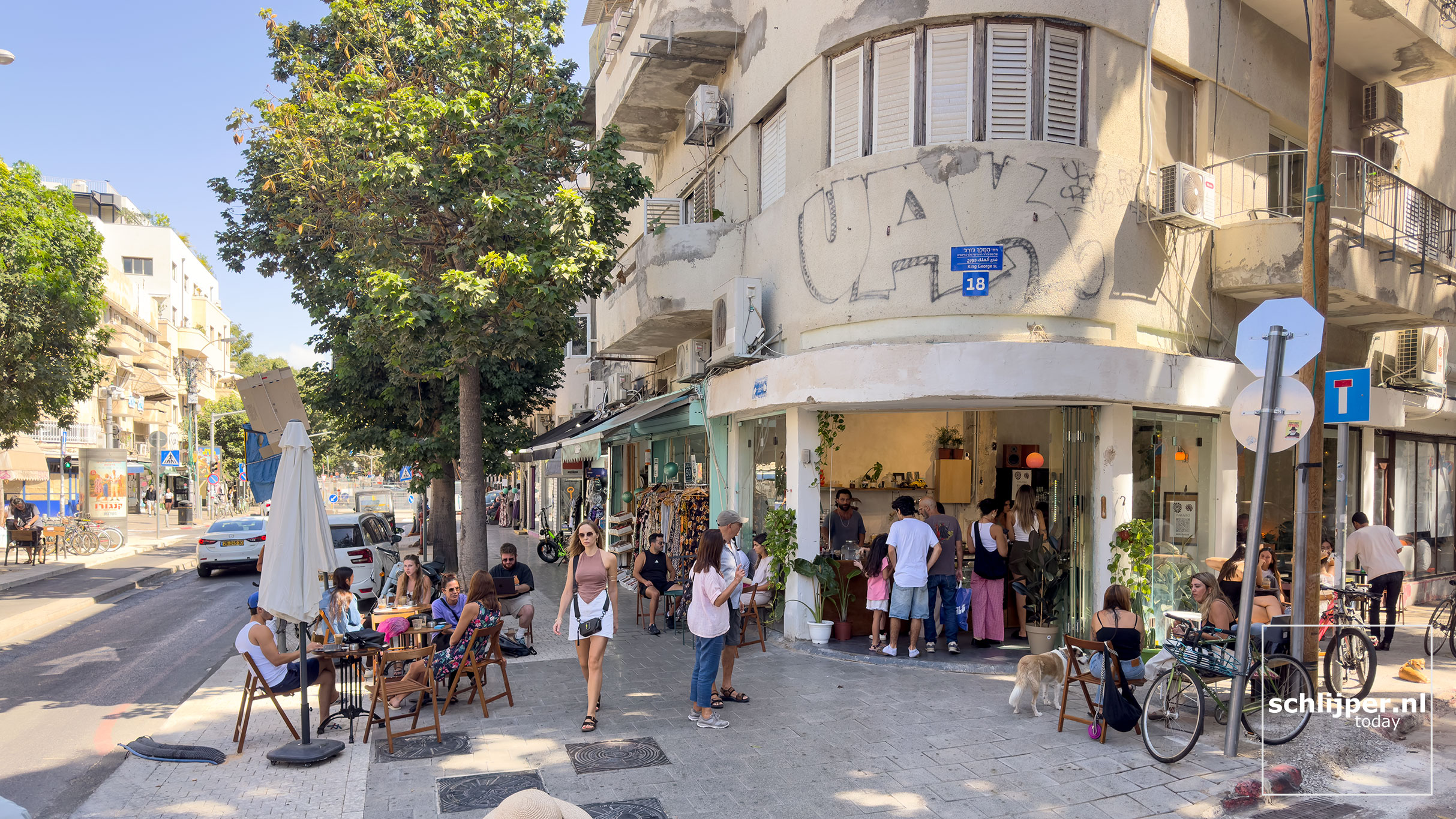 Israel, Tel Aviv, October 6, 2025