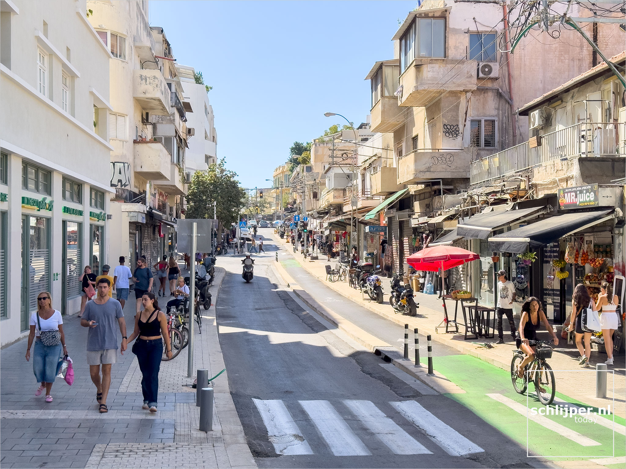 Israel, Tel Aviv, October 6, 2025