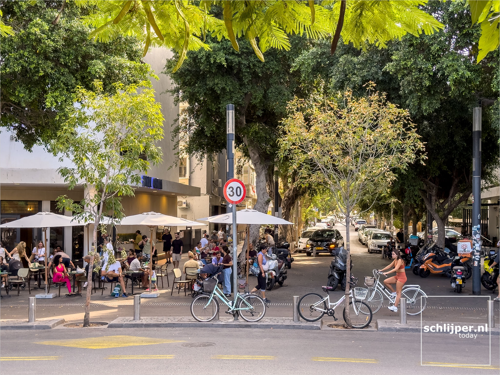 Israel, Tel Aviv, October 17, 2025