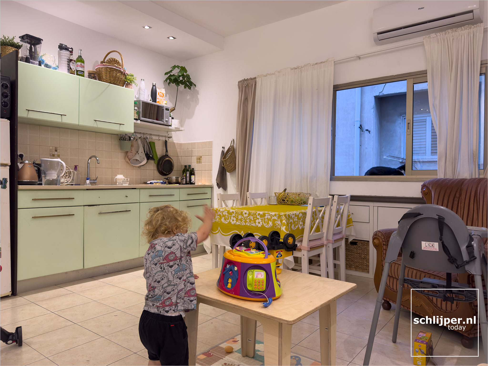Israel, Tel Aviv, October 17, 2025