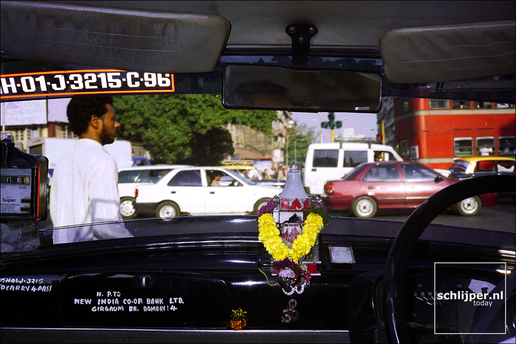 India, Bombay, 4 december 1999