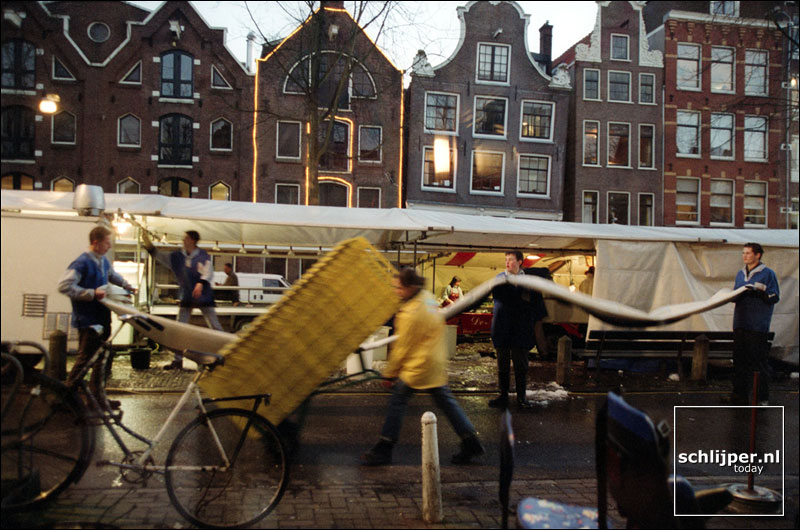 Nederland, Amsterdam, 8 december 2001.